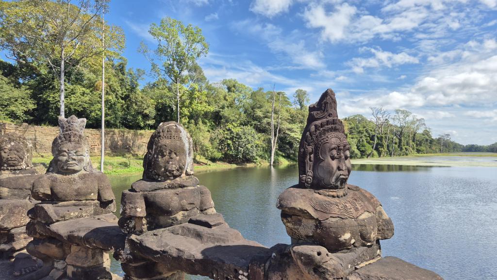 090 Angkor Thom