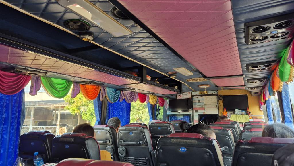 304 Bus nach Hat Yai